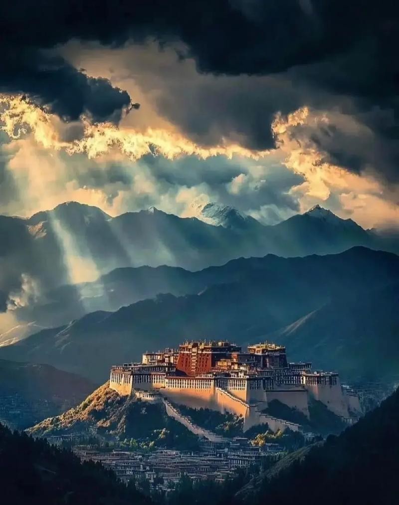 Lhasa Monasteries Everest Base Camp